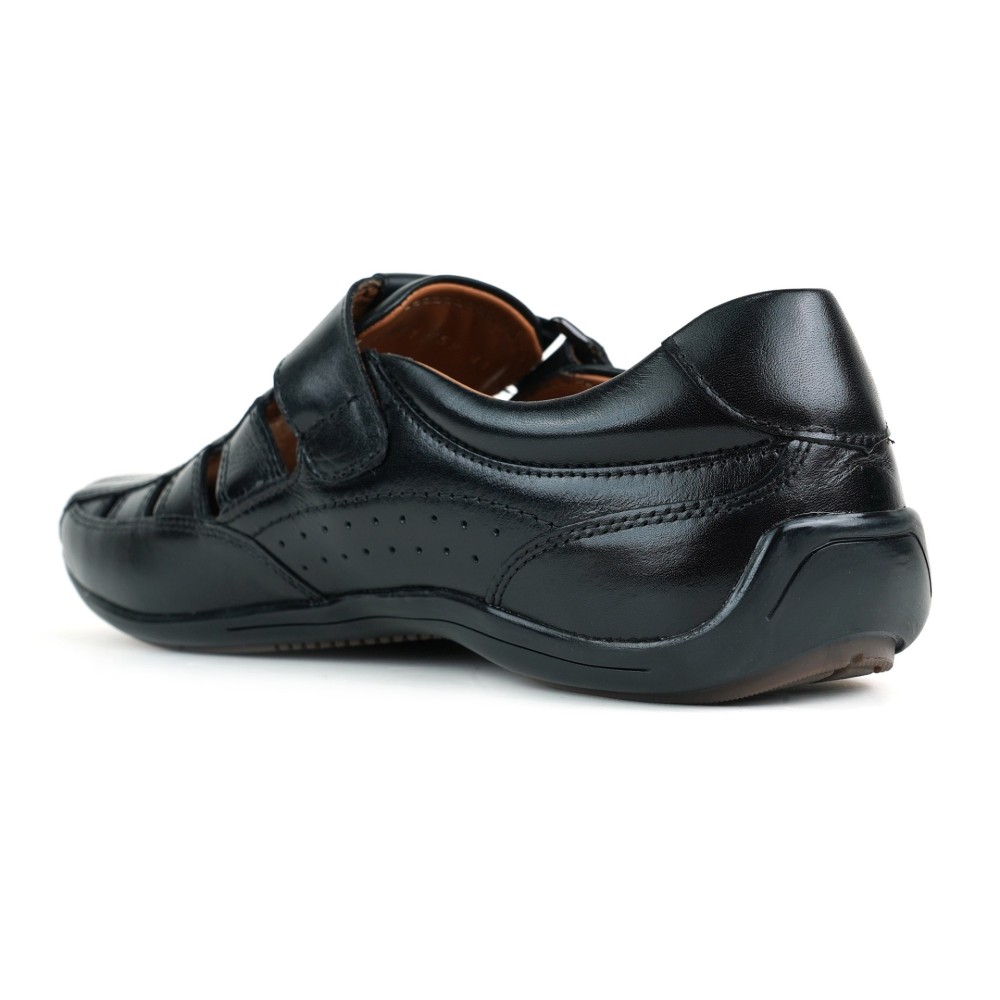 Venturini Men's Closed Sandal